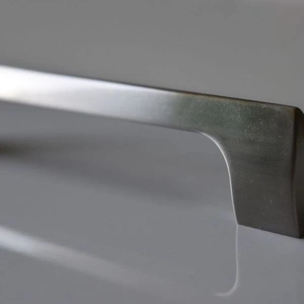 Badezimmerschrank Mit Wäschekorb SW15 188x30 Cm In Weiß Hochglanz Oder Matt 9 Badezimmerschrank Mit Wäschekorb SW15 188x30 Cm In Weiß Hochglanz Oder Matt – Bild 7