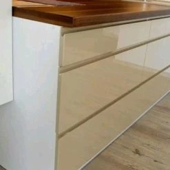 Weiße Küche Küchenzeile Glanz Grifflos - Soft Close - Individuell Stellbar 15 Weiße Küche Küchenzeile Glanz Grifflos - Soft Close - Individuell Stellbar -Möbelhaus 541702451