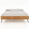 Bett Tula 3 Aus Kernbuche Massiv 140x200 Cm Ohne Kopfteil Mit Metallbeinen