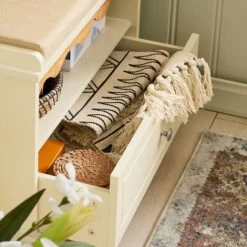 SoBuy FSR123-MI Schuhbank Mit Sitzkissen Garderobenbank Truhenbank Sitzbank Mit Stauraum Dielenbank Schuhtruhe Sitzkommode Schuhregal Mit Sitzbank Schmal Beige BHT Ca.: 60x46x35cm 10 SoBuy FSR123-MI Schuhbank Mit Sitzkissen Garderobenbank Truhenbank Sitzbank Mit Stauraum Dielenbank Schuhtruhe Sitzkommode Schuhregal Mit Sitzbank Schmal Beige BHT Ca.: 60x46x35cm -Möbelhaus 65750312 4